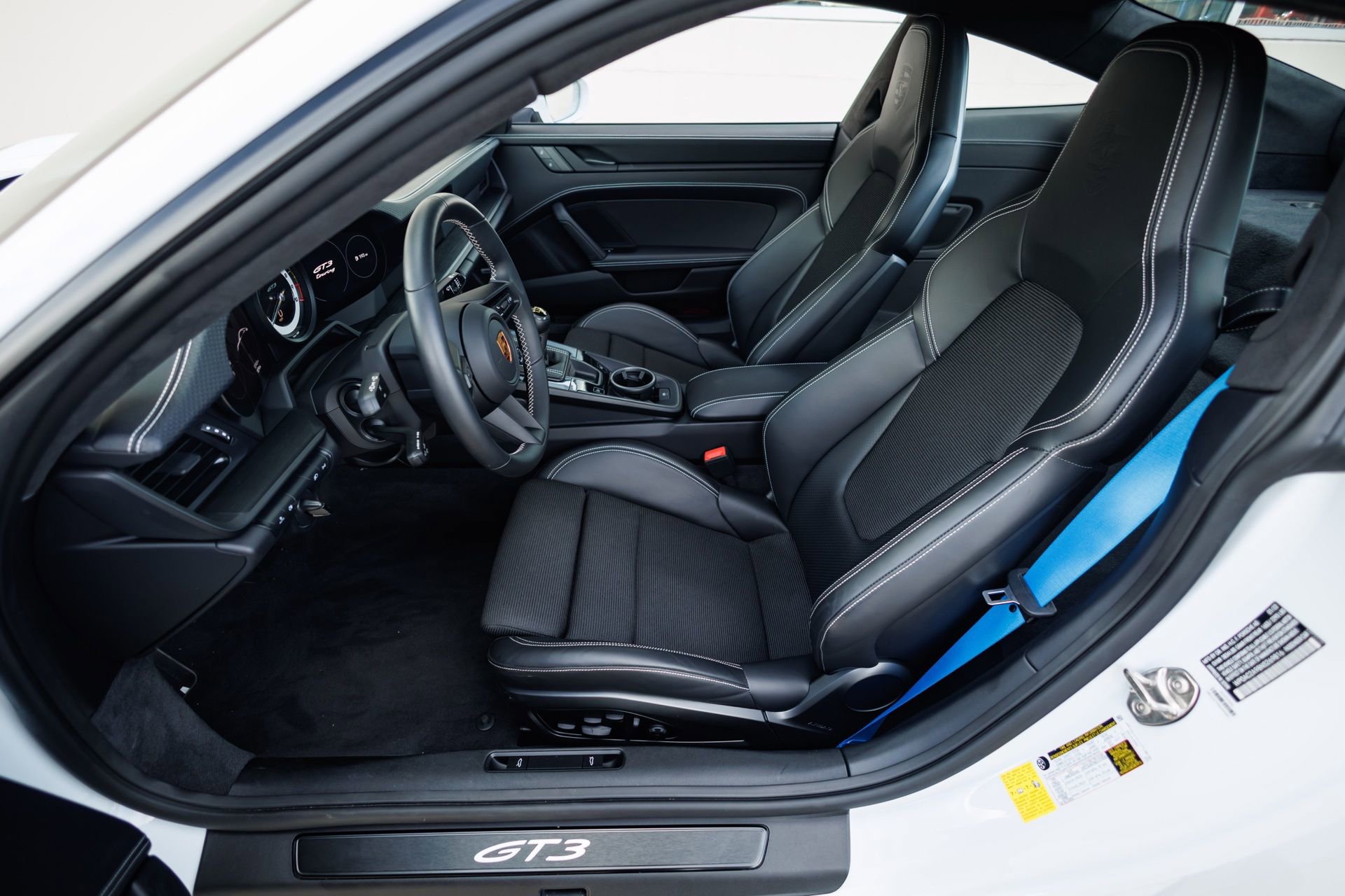 Used 2022 Porsche 911 GT3 image 38