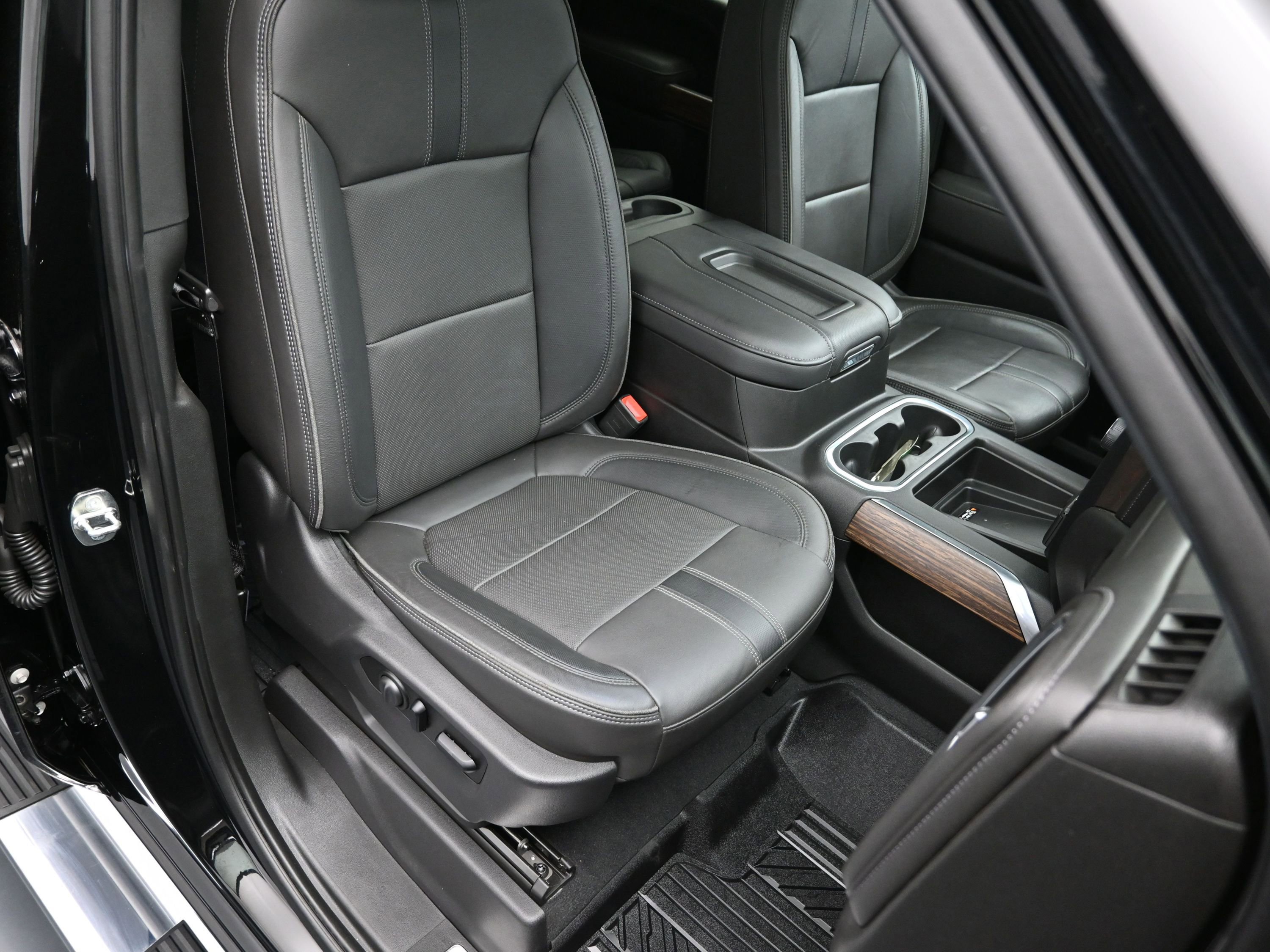 Used 2020 Chevrolet Silverado 2500 High Country w/ Z71 Off-Road Package image 40