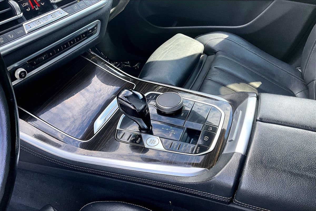 Used 2019 BMW X5 xDrive40i w/ Convenience Package AWD/4WD image 35