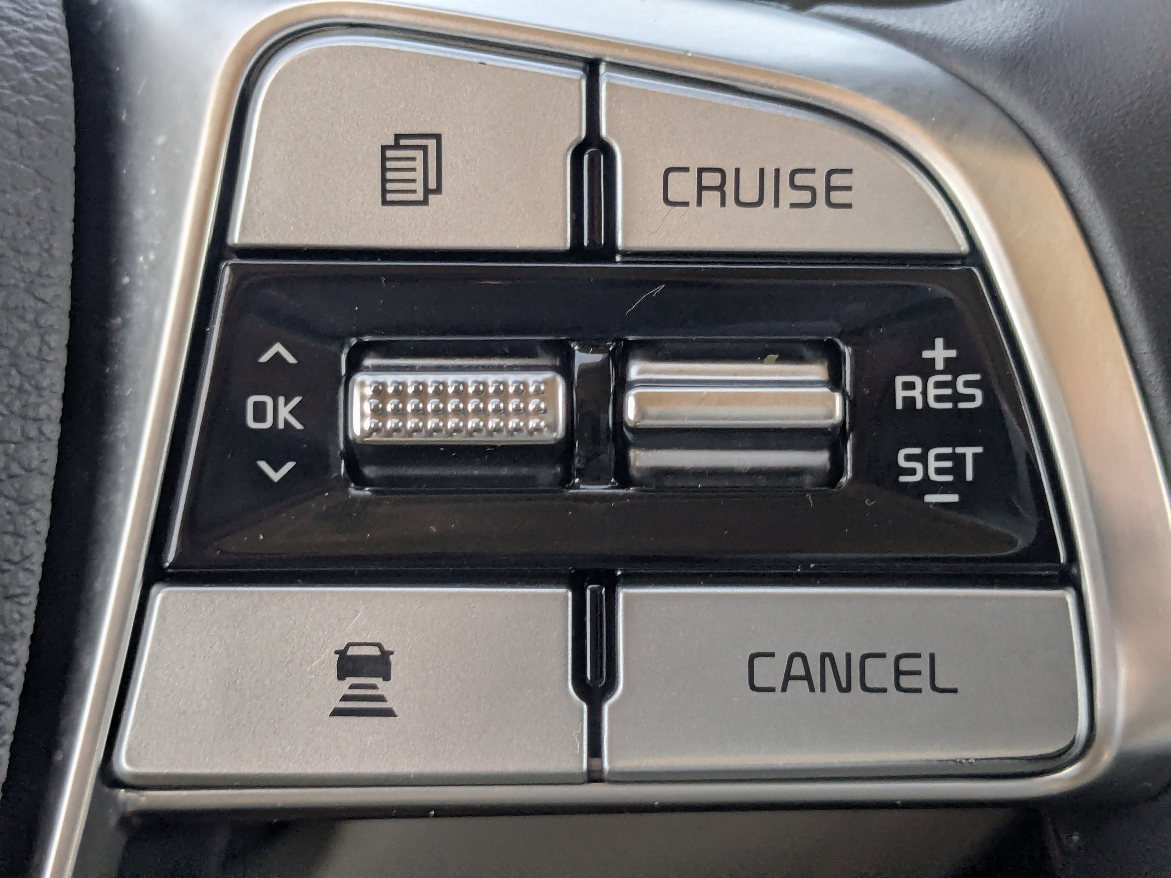 Certified 2021 Kia Telluride EX FWD image 36