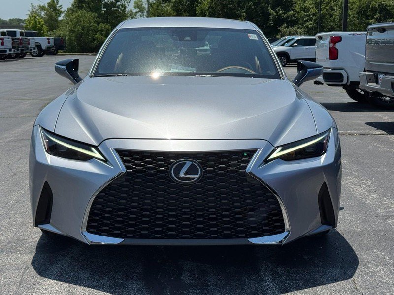 Used 2021 Lexus IS 300 w/ Accessory Package RWD image 9