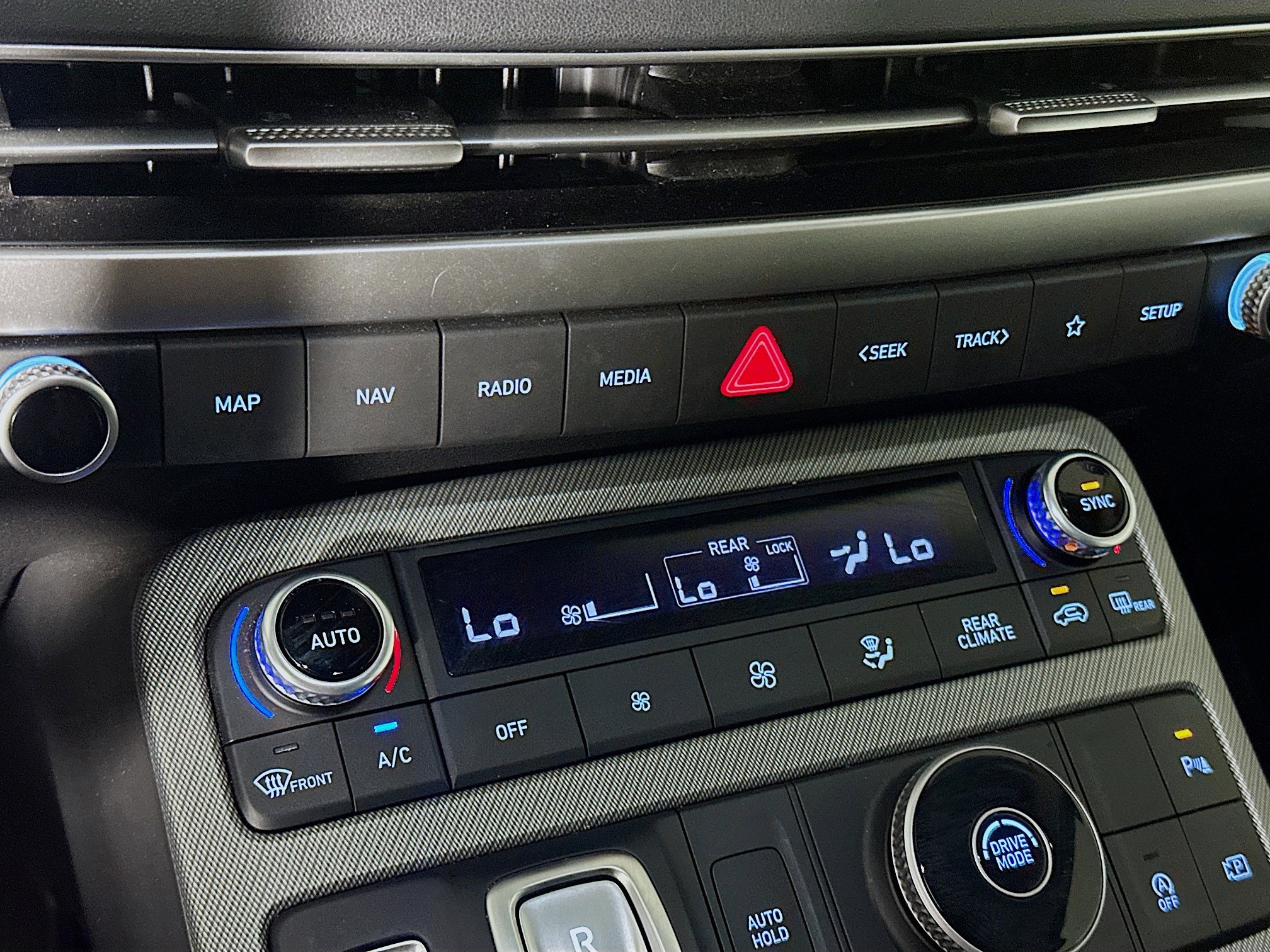 Used 2025 Hyundai Palisade SEL image 24