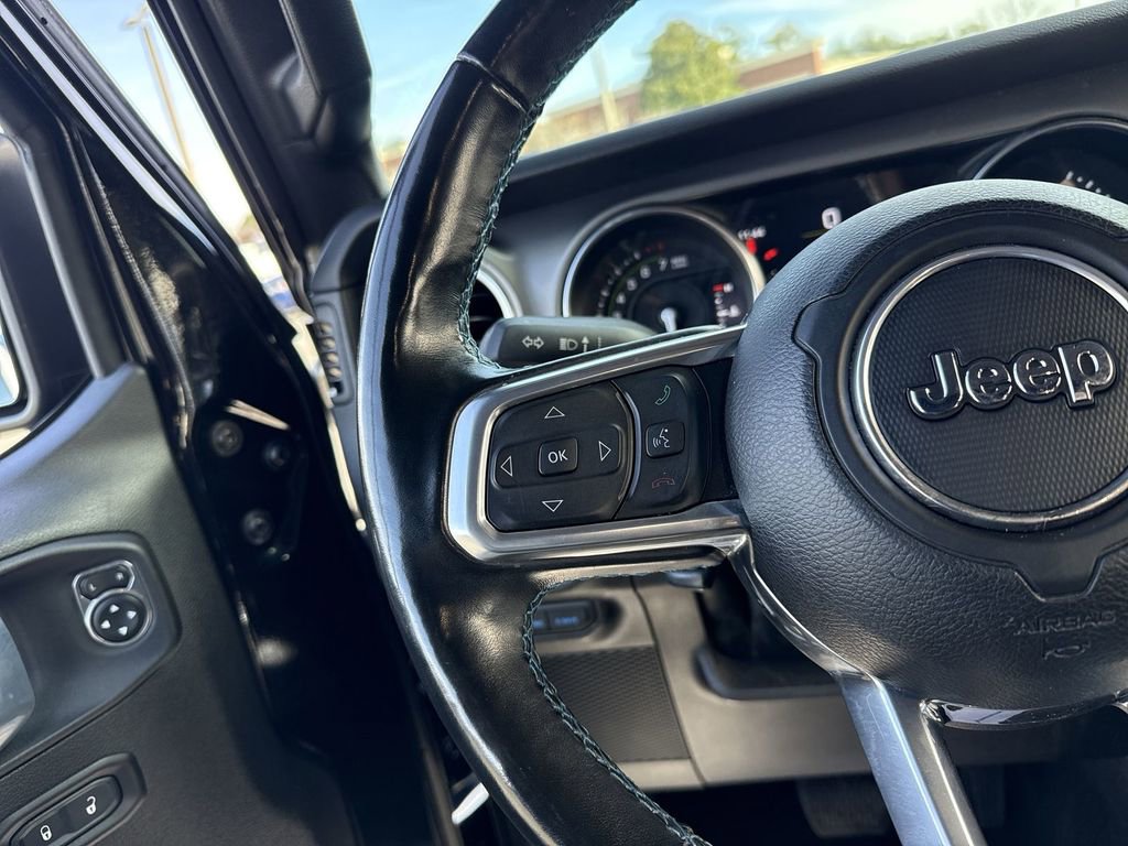 Used 2022 Jeep Wrangler Unlimited Rubicon 4xe w/ Cold Weather Group image 15