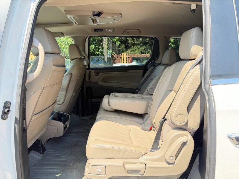 Used 2021 Honda Odyssey Touring image 15