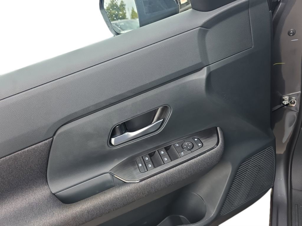 New 2026 Nissan Kicks SV w/ Cold Weather Package AWD/4WD image 17