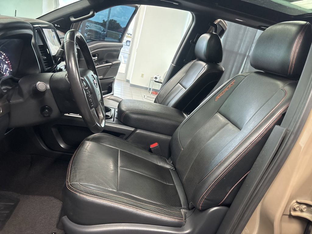 Used 2020 Nissan Titan PRO-4X w/ Pro-4x Convenience Package AWD/4WD image 28
