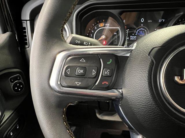 Certified 2024 Jeep Wrangler Sahara w/ Technology Group image 36