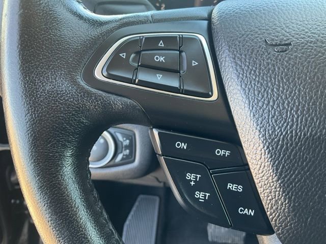 Used 2019 Ford Escape SEL AWD/4WD image 10