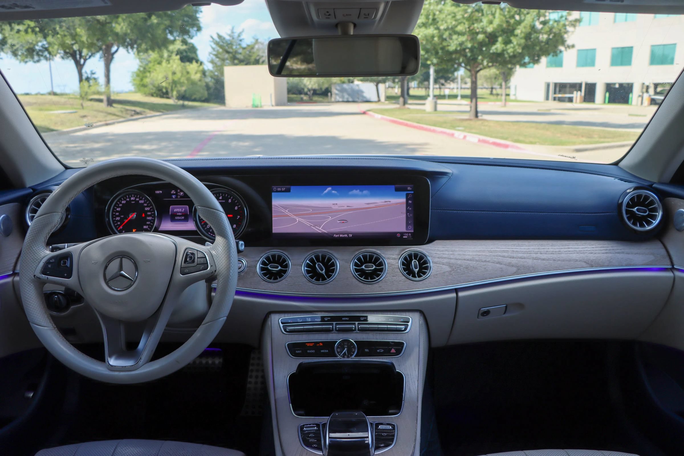 Used 2018 Mercedes-Benz E 400 Cabriolet w/ Premium 2 Package (Q02) image 30