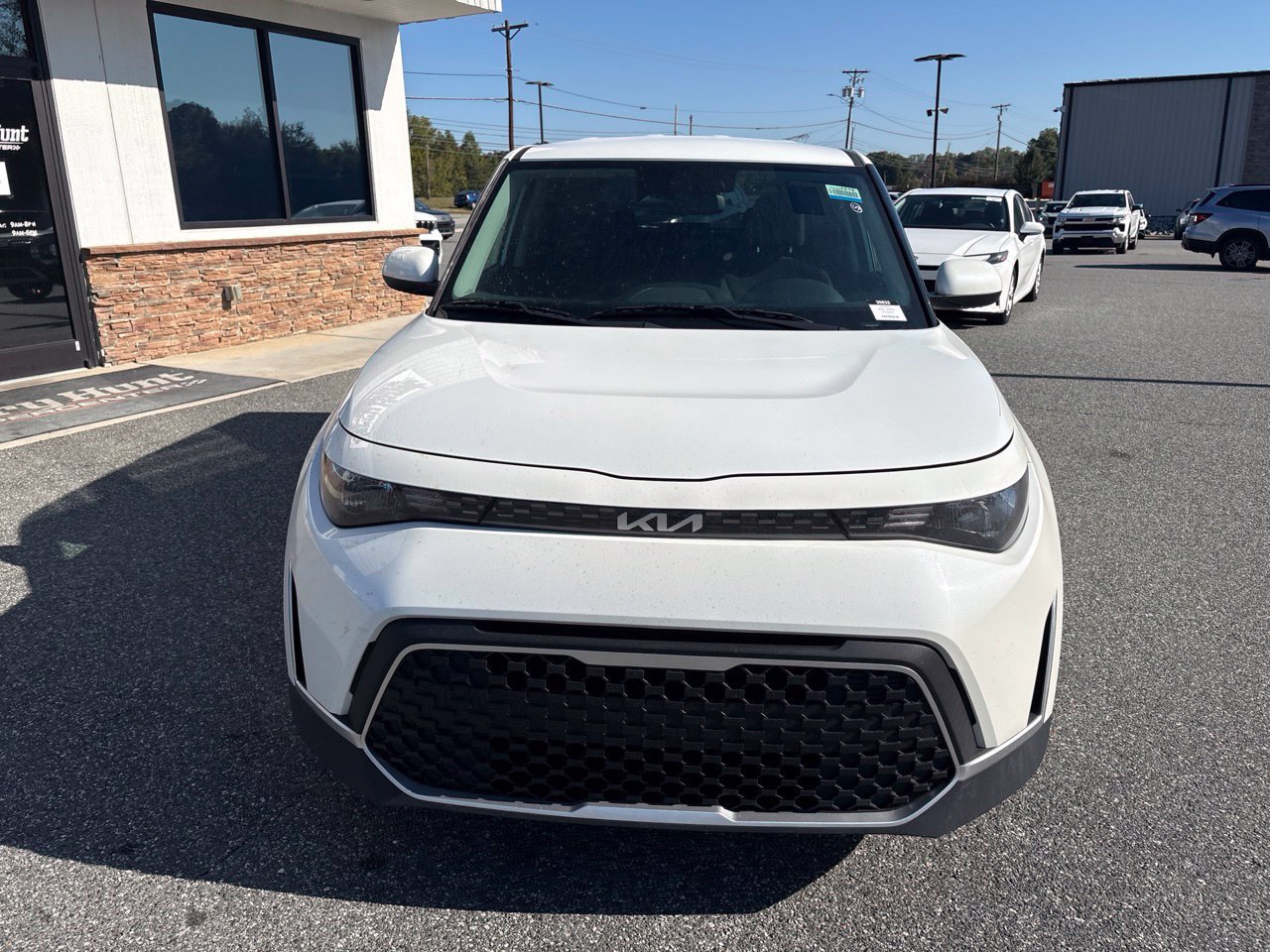 Used 2024 Kia Soul LX w/ Option Group 015 FWD image 12