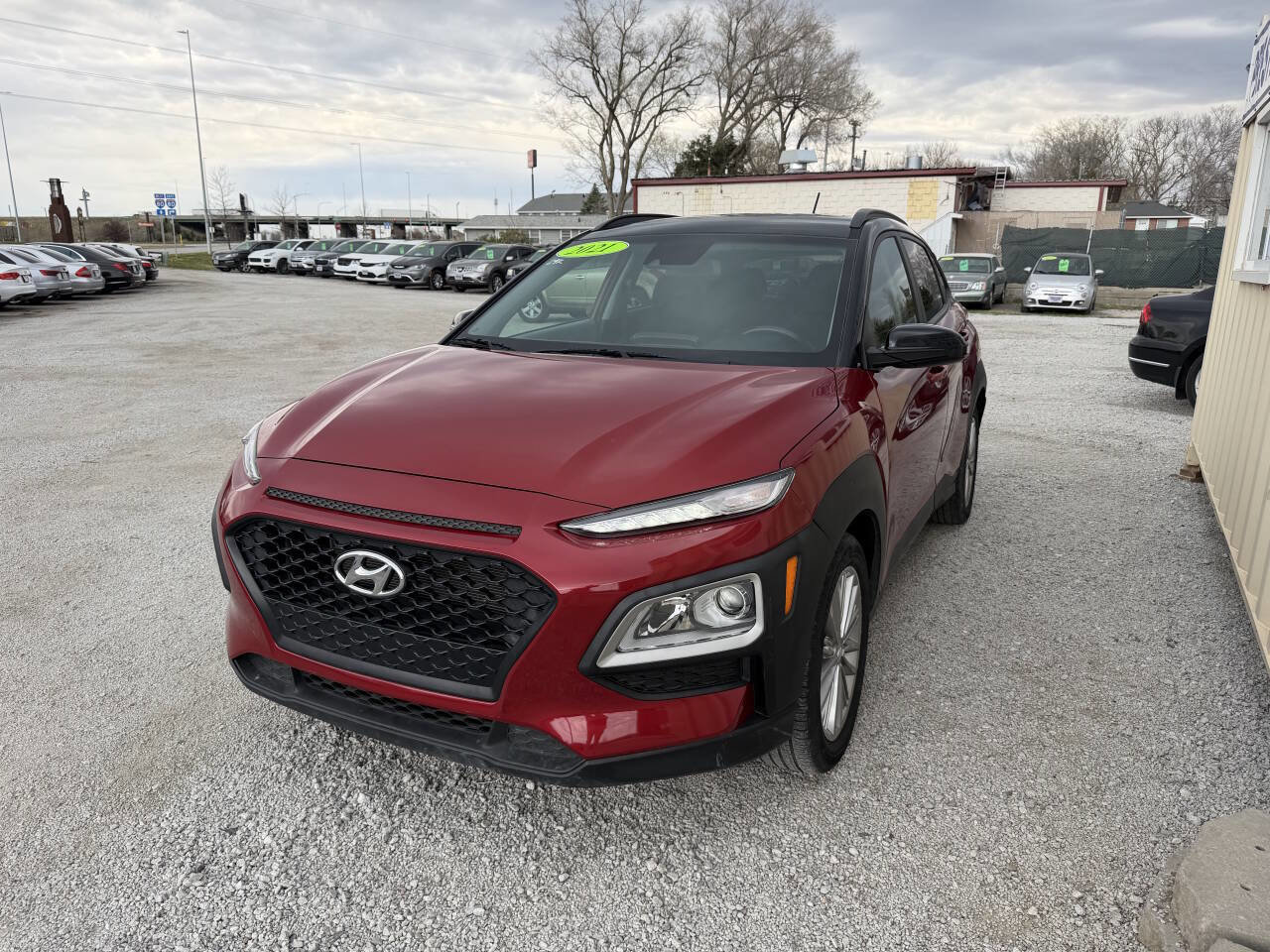 Used 2021 Hyundai Kona SEL FWD image 3