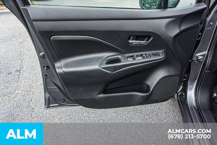 Used 2024 Nissan Versa SV FWD image 44