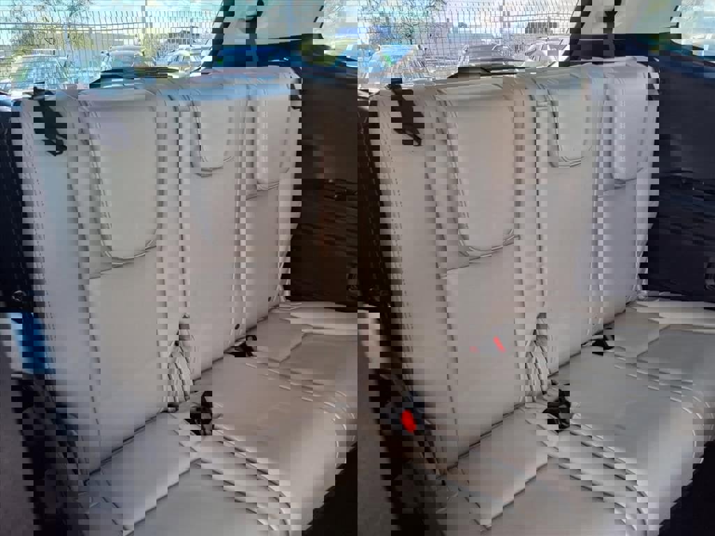 Used 2020 Subaru Ascent Limited w/ Popular Package #2A image 24