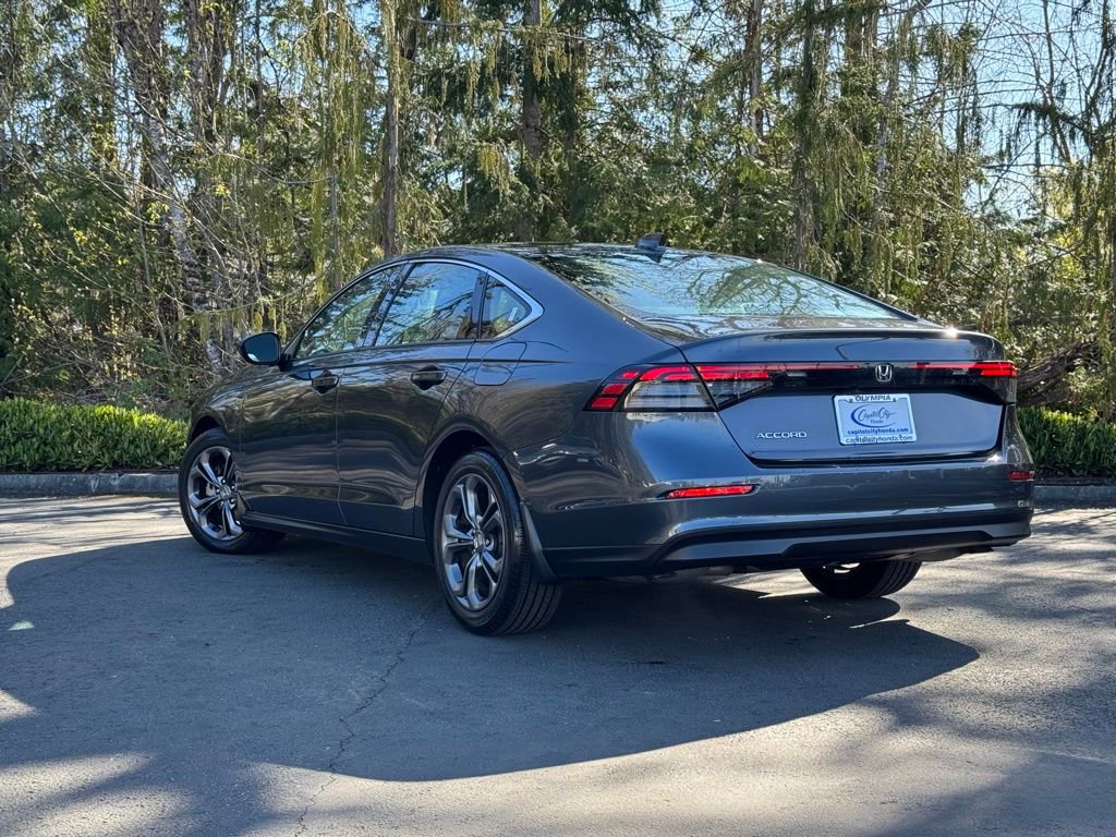 Certified 2023 Honda Accord EX image 5