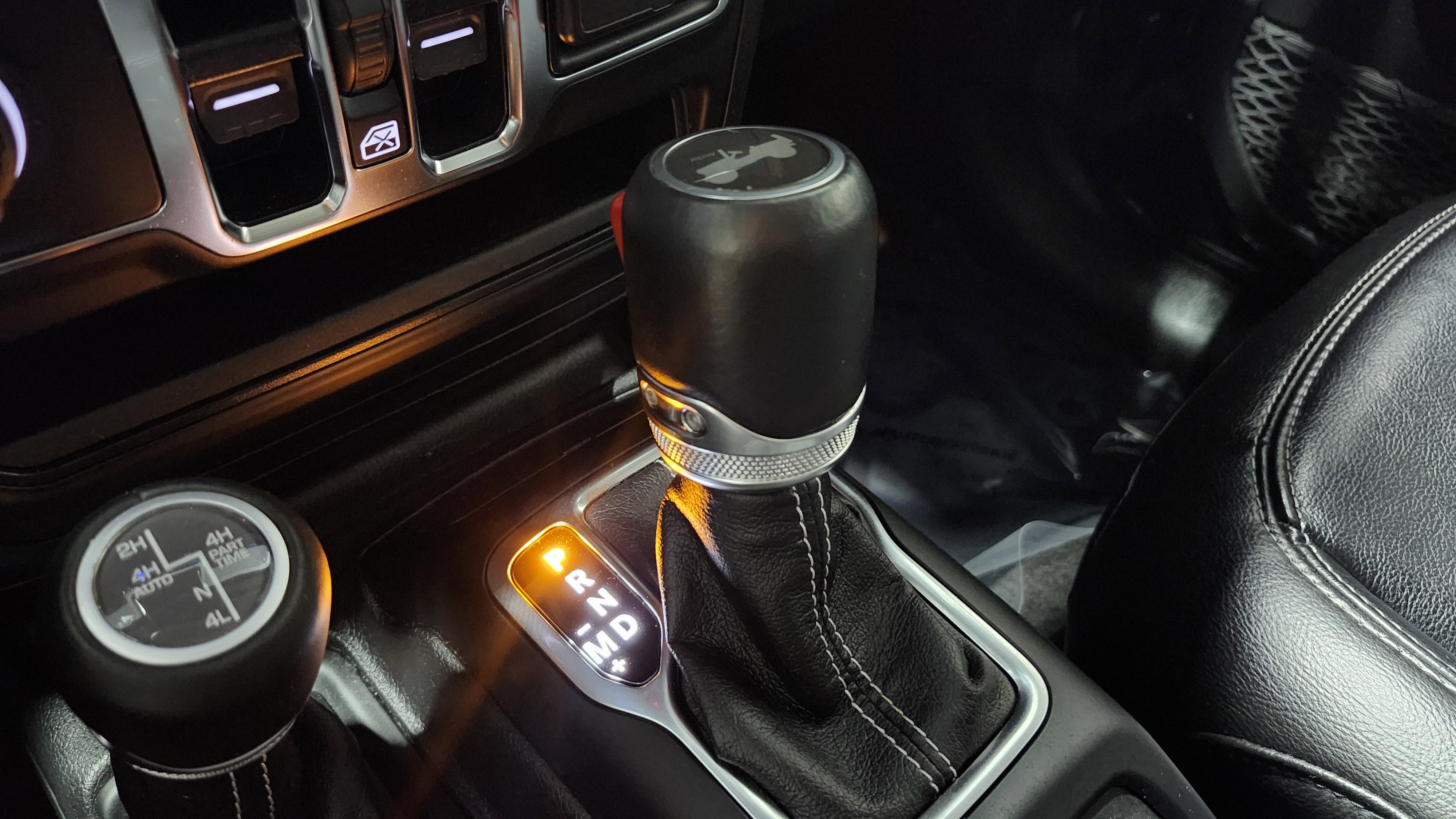 Used 2021 Jeep Wrangler Unlimited Sahara w/ Cold Weather Group image 29