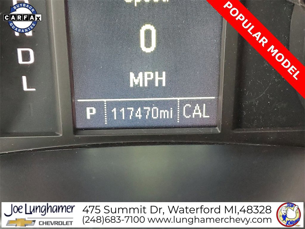 Used 2018 Chevrolet Silverado 1500 Custom w/ Custom Value Package image 12