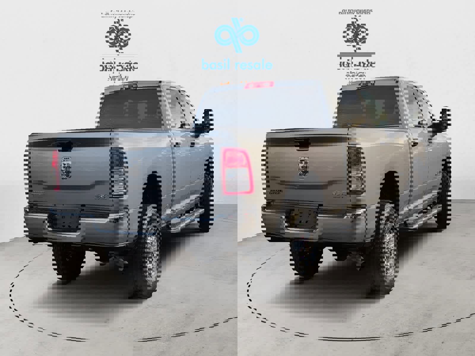 Used 2024 RAM 2500 Big Horn w/ Bed Utility Group image 6