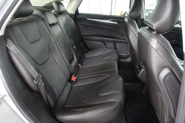 Used 2016 Ford Fusion Titanium FWD image 24