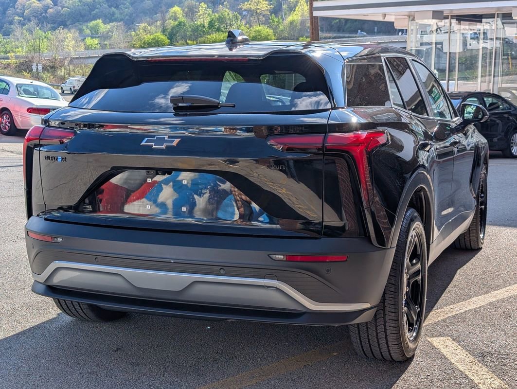 Used 2024 Chevrolet Blazer EV AWD Police image 6