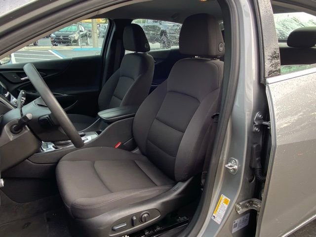Used 2025 Chevrolet Malibu LT FWD image 15