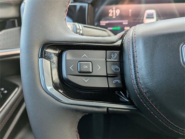 Used 2025 Jeep Wagoneer S Limited image 13