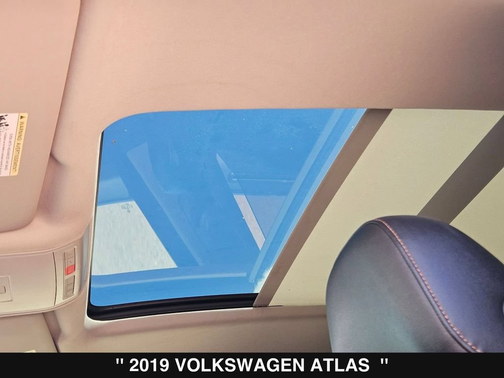 Used 2019 Volkswagen Atlas SEL Premium AWD/4WD image 39