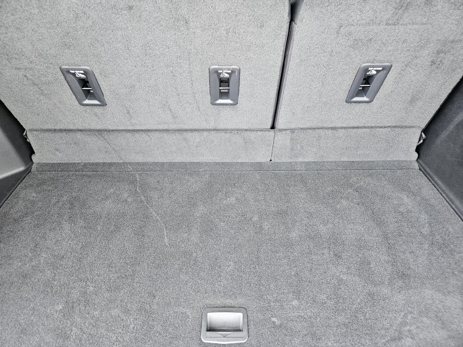 Certified 2024 Chevrolet Traverse RS w/ LPO, Floor Liner Package image 35