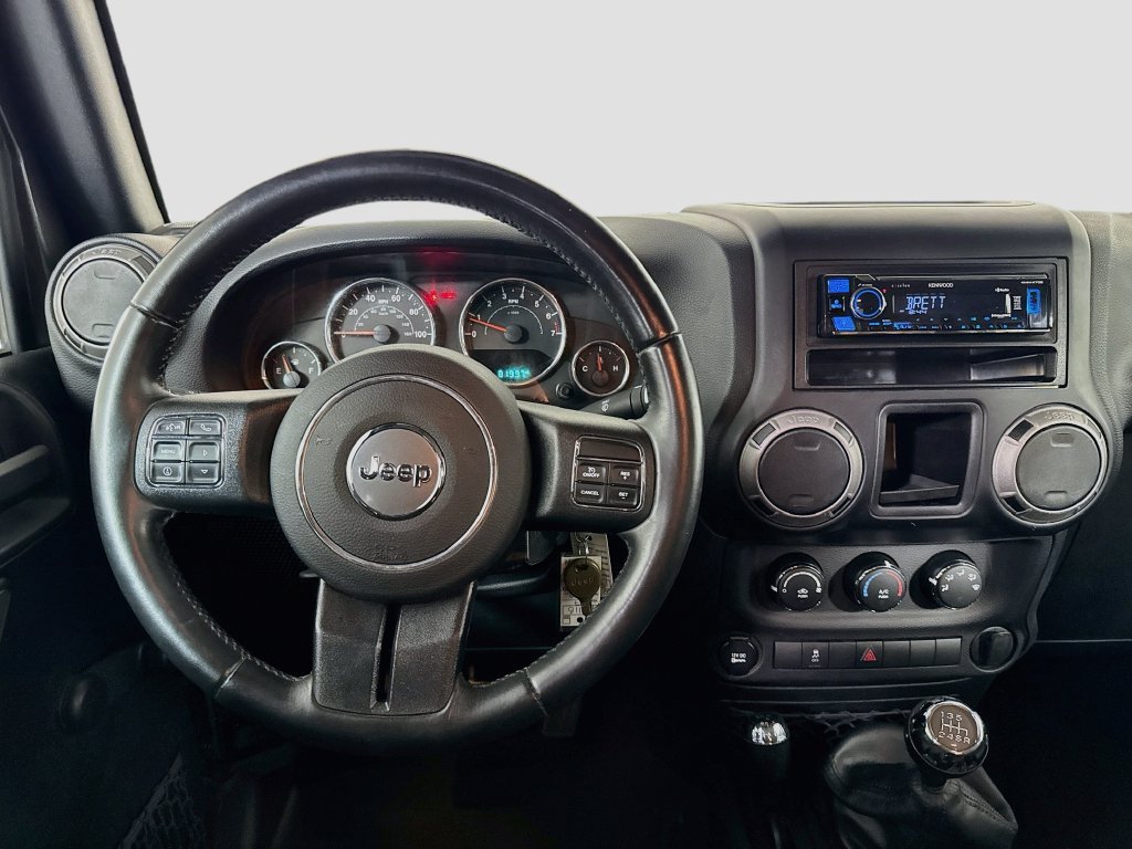 Used 2017 Jeep Wrangler Unlimited Sport w/ Connectivity Group AWD/4WD image 18