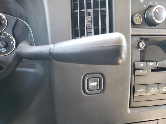 Used 2014 Chevrolet Express 1500 RWD image 20