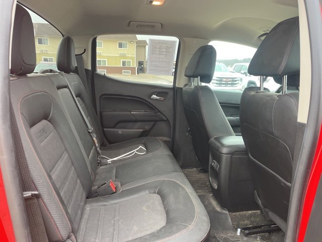 Used 2015 GMC Canyon SLE w/ All-Terrain Package image 20