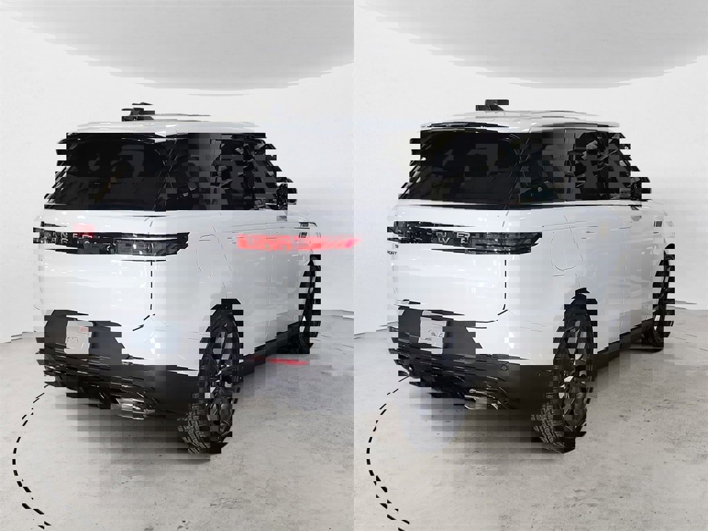 New 2025 Land Rover Range Rover Sport SE image 5