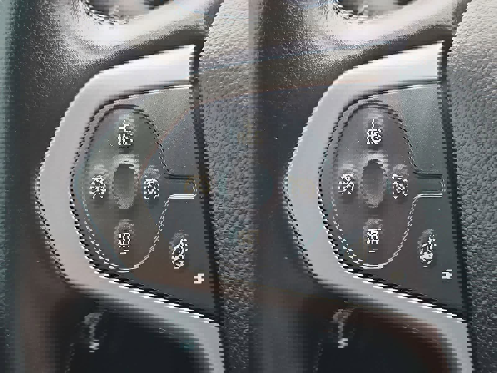 Used 2021 Chevrolet Colorado ZR2 image 24