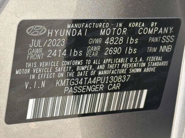 Used 2023 Genesis G70 2.0T AWD/4WD image 31