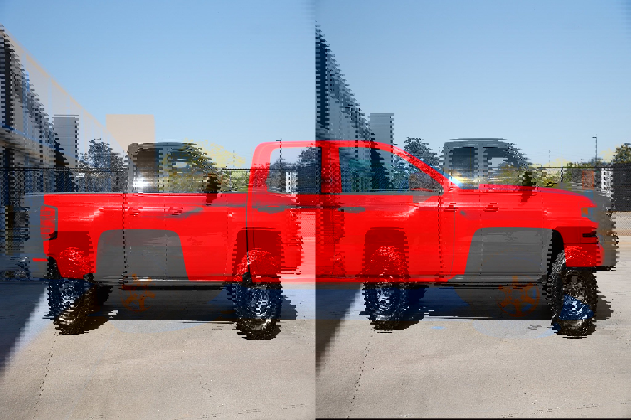 Used 2019 Chevrolet Silverado 1500 Custom w/ Custom Convenience Package image 18