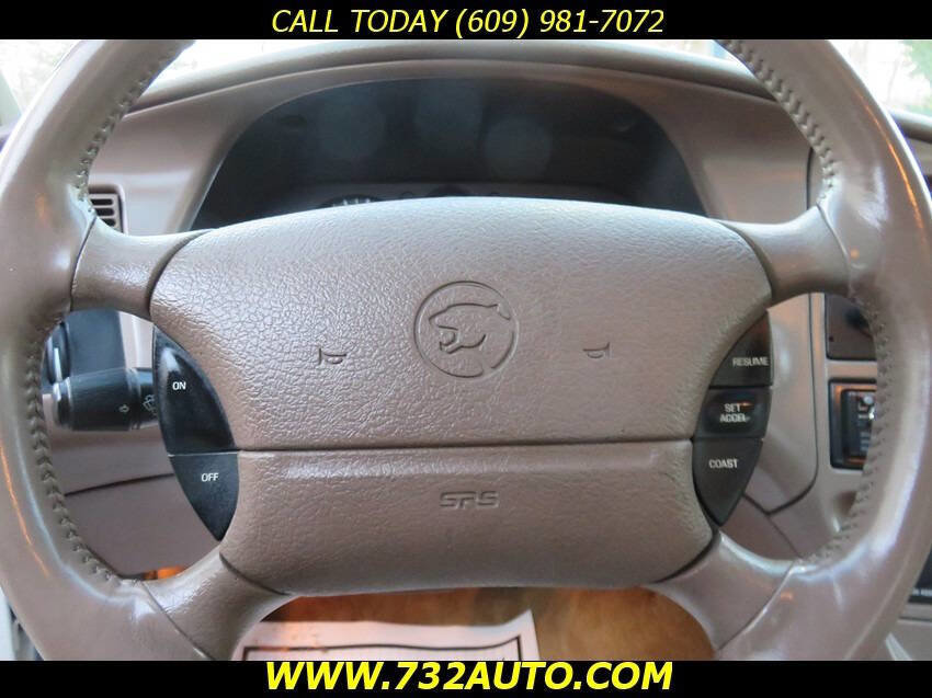 Used 1995 Mercury Cougar XR7 image 24