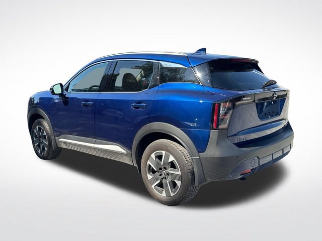 Used 2025 Nissan Kicks SR AWD/4WD image 3
