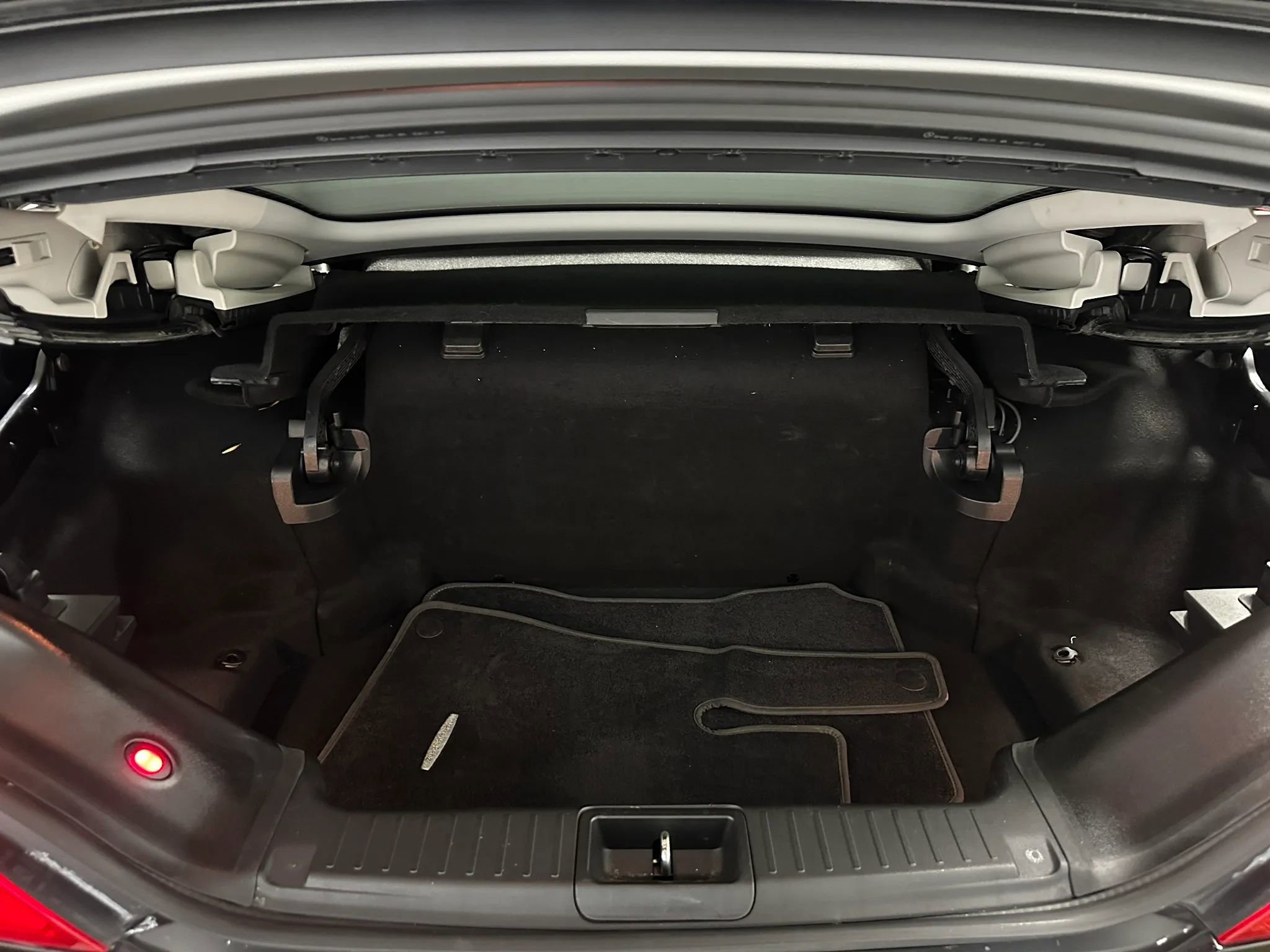 Used 2018 Mercedes-Benz SL 450 image 14