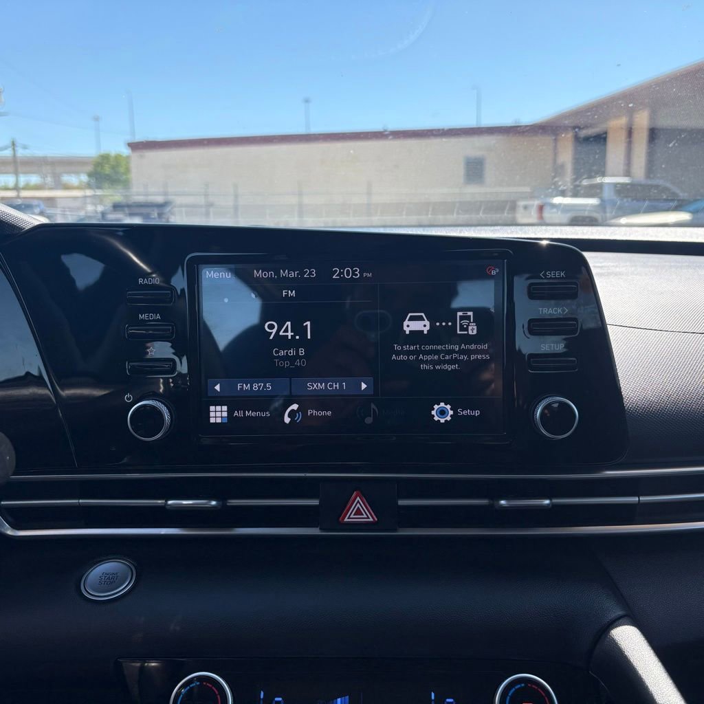 Used 2022 Hyundai Elantra SEL w/ Convenience Package image 21