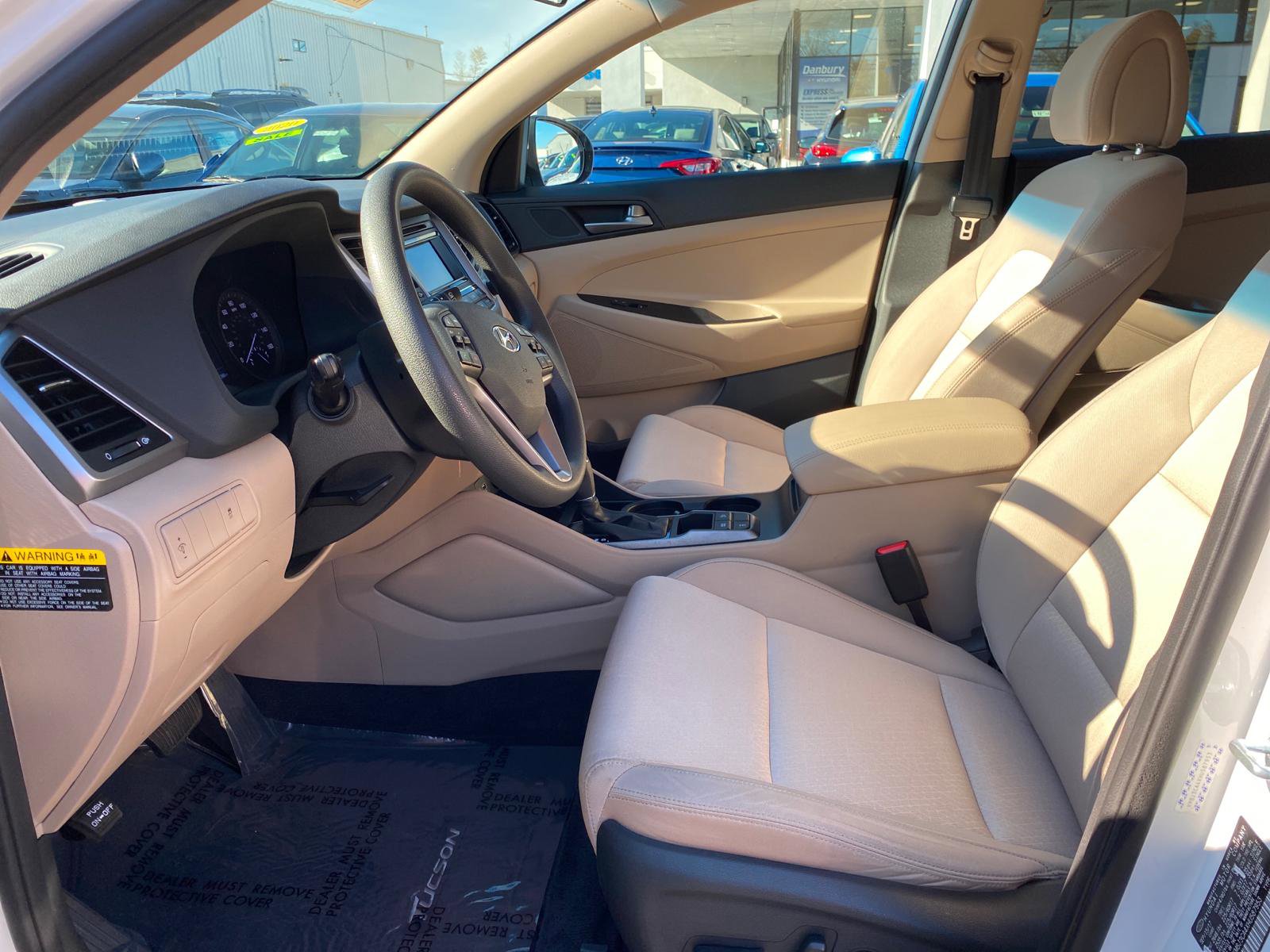 Used 2017 Hyundai Tucson SE AWD/4WD image 12