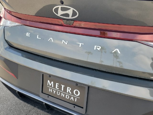 New 2026 Hyundai Elantra Sport FWD image 26
