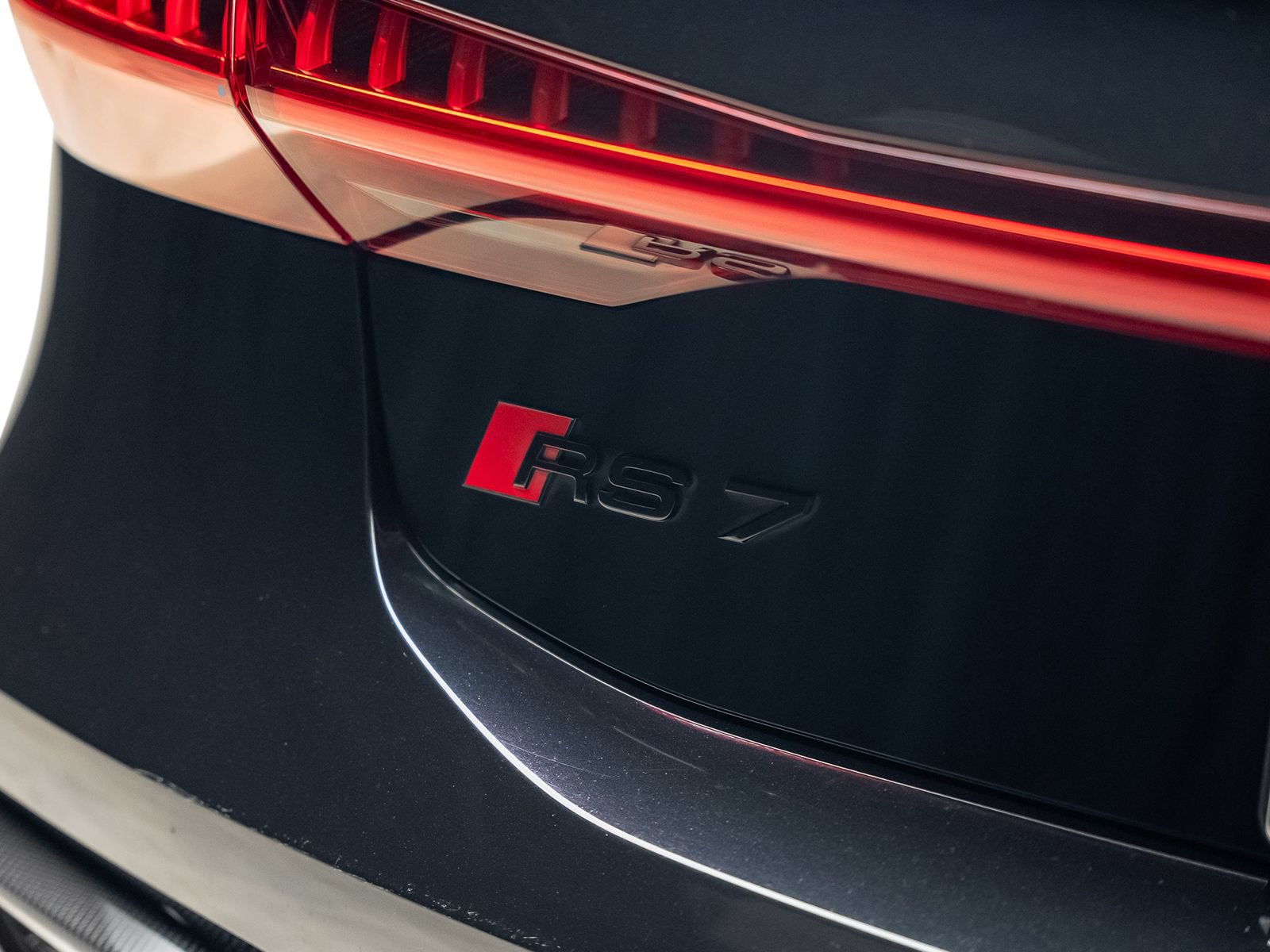 Used 2022 Audi RS 7 Sportback AWD/4WD image 21
