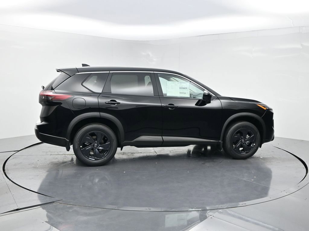 New 2026 Nissan Rogue SV FWD image 4