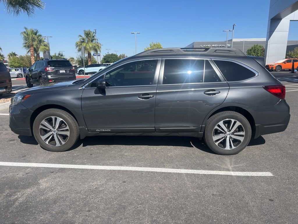 Used 2019 Subaru Outback 2.5i Limited AWD/4WD image 5