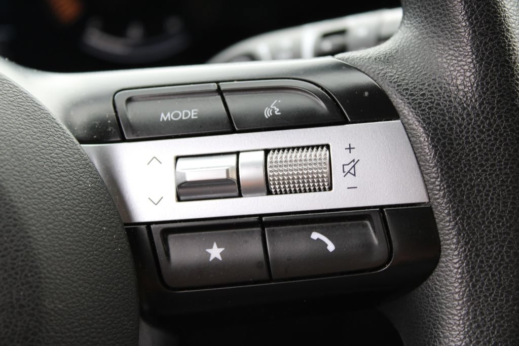 Used 2025 Hyundai Tucson SEL FWD image 13