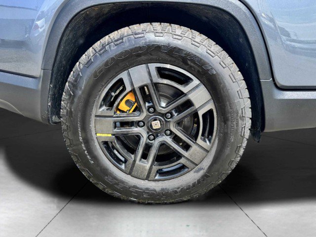 Used 2022 Rivian R1T Adventure image 66