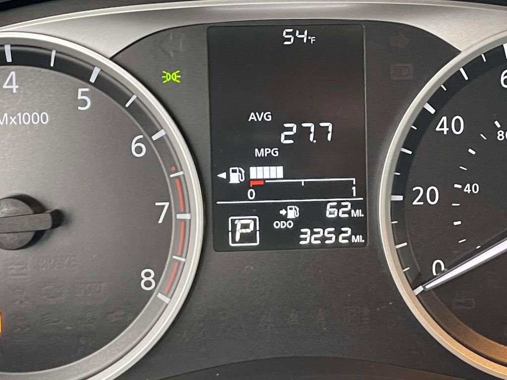 Used 2025 Nissan Kicks Play S image 27