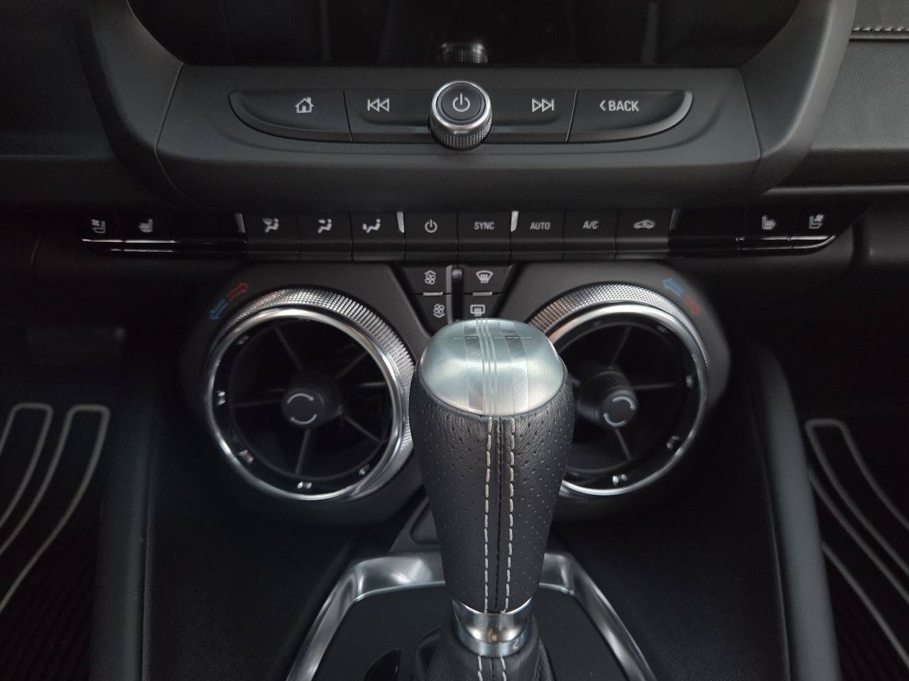 Used 2018 Chevrolet Camaro SS RWD image 20