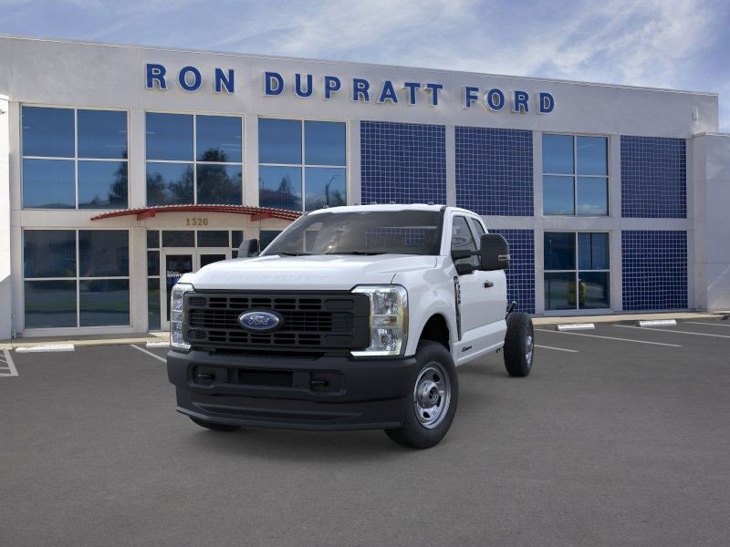 New 2026 Ford F350 XL image 3