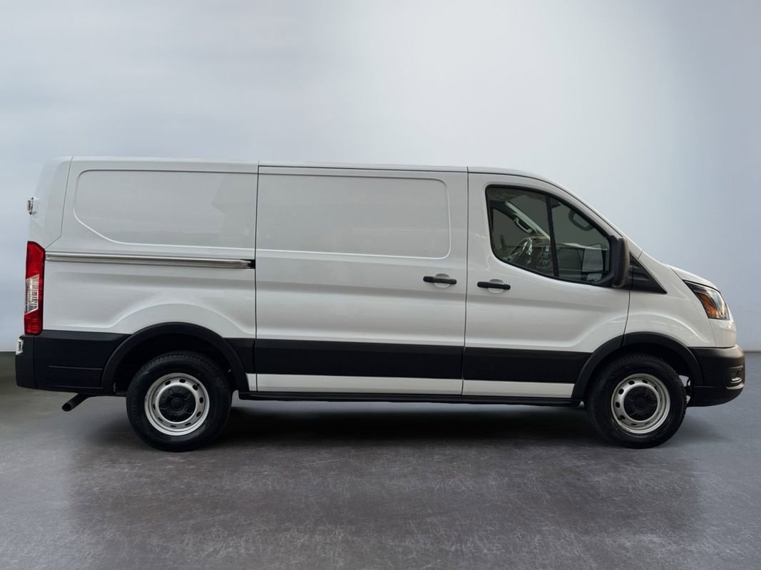 Used 2024 Ford Transit 150 Low Roof image 4