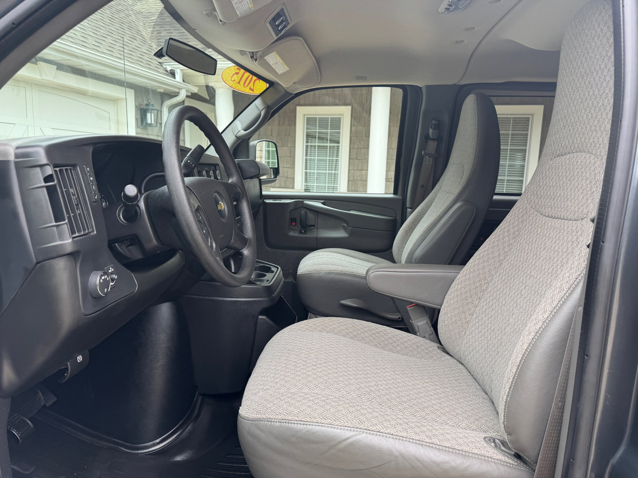 Used 2015 Chevrolet Express 3500 LS image 11